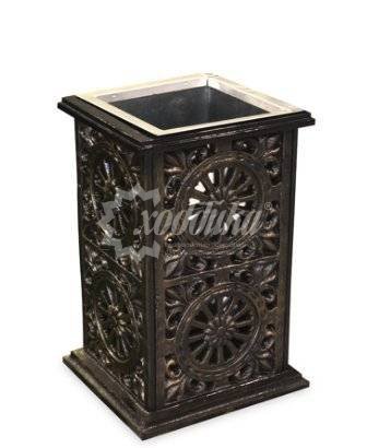 Урна чугунная квадратная Хоббика «Валдай»