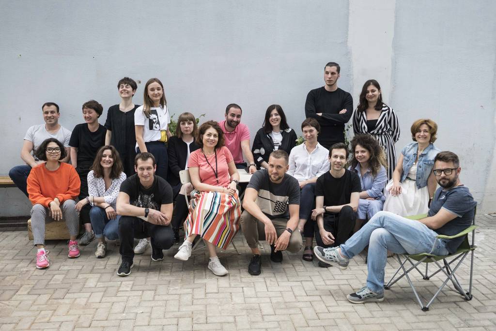z_team_all_24small.jpg
